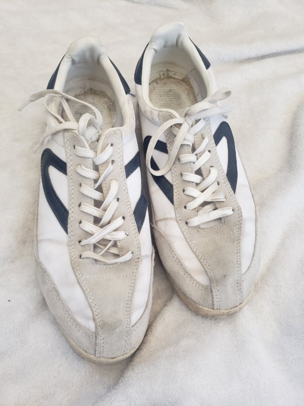 Tetron White Classic Tennis Shoes Size 9m